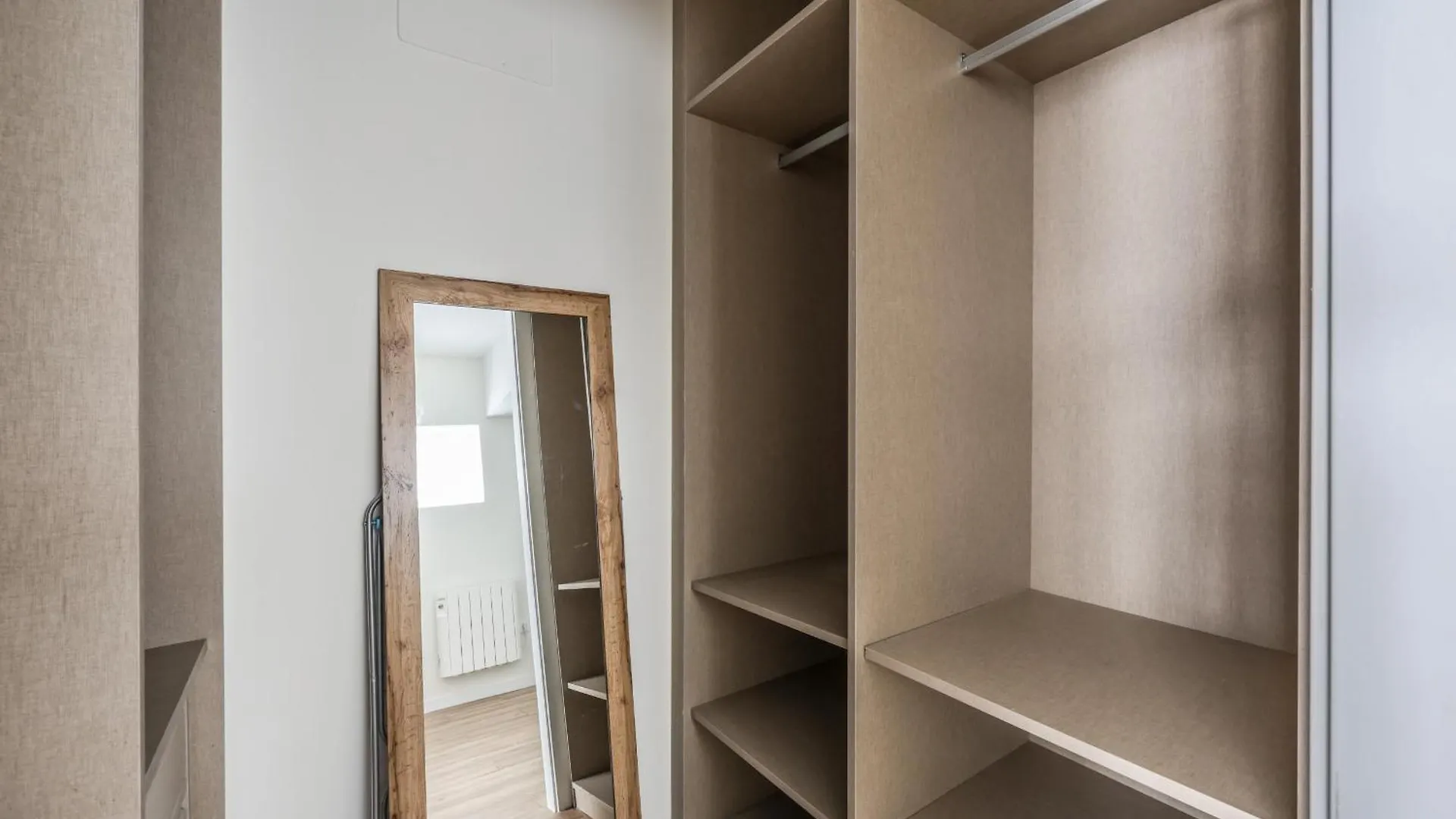 Apartamentos Business Reformados Alquiler Temporal Madrid Apartment
