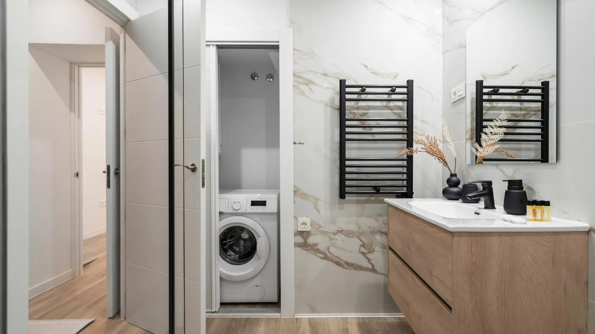 Apartamentos Business Reformados Alquiler Temporal Madrid Apartment